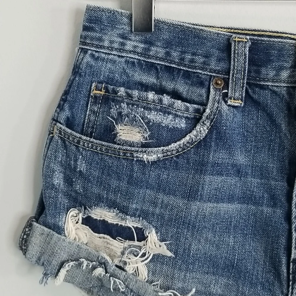 Abercrombie & Fitch Denim Destroyed Shorts Size 2